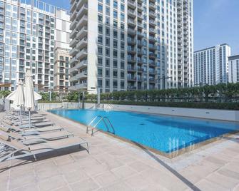 StayShort - Dubai Hills sleeps 2 with Swimming Pool - Garhoud - Basen