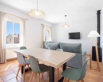 Antiga escola Pla del Sabater - Culla - Comedor