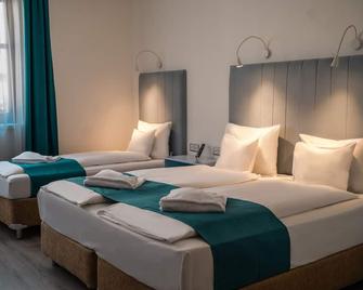 Hotel Civitas - Sopron - Bedroom