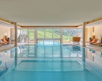 هوتل كلاوسنرهوف - Tux - حوض السباحة