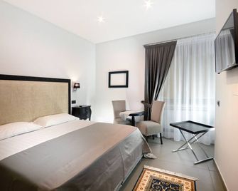 Barbarella Suite - Neapel - Schlafzimmer