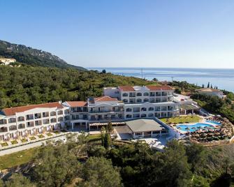 Saint George Palace - Agios Georgios Pagon - Edificio