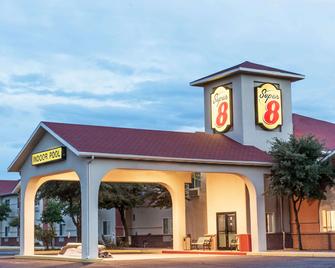 Super 8 by Wyndham Willcox - Willcox - Edificio