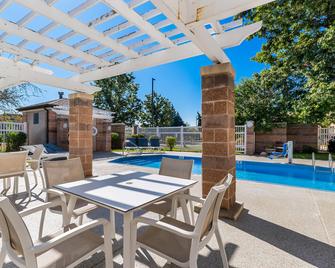 كومفرت إن آند سويتس بولدر - بولدر - حوض السباحة