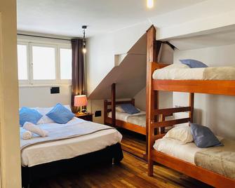Bbcasita-Bed And Breakfast-Hostel - Santiago - Kamar Tidur