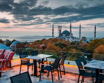 World Heritage Center Hotel - Istanbul - Balcony