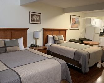 Townhouse Inn & Suites - Klamath Falls - Habitación