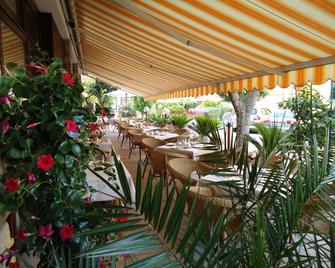 Garni Onda - Torri Del Benaco - Εστιατόριο