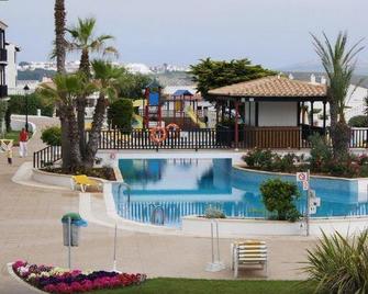 Seth Isla Paraiso - Es Mercadal - Pool