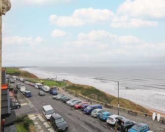 Host & Stay - 39 Marine Parade - Saltburn-by-the-Sea - Outdoor view