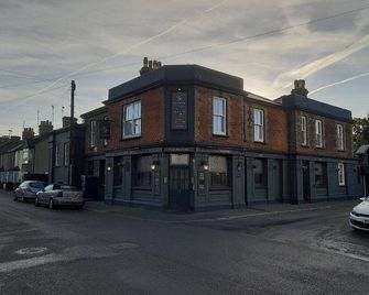 Sarah Hotel - Harwich - Будівля