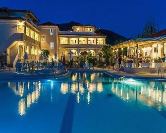 Klelia Beach Hotel - Kalamaki - Pool