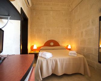 Villa de Pietro - Cursi - Habitación