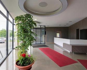 Hotel Riviera - Nová Role - Recepción