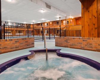 Sturgis Lodge and Suites - Sturgis - Pool