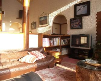 Woody House Kazamidori - Myoko - Living room