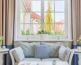 Amax Boutique Hotel - Mikołajki - Living room