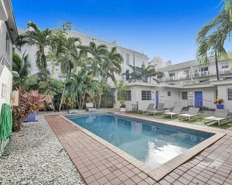 Casa Gaby Apartments Part of the Oasis Casita Collection - Miami Beach - Pool