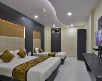 Hotel Aroma - Mumbai - Chambre