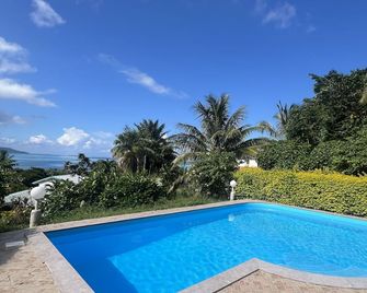 Te Tai Marama - Raiatea - Pool