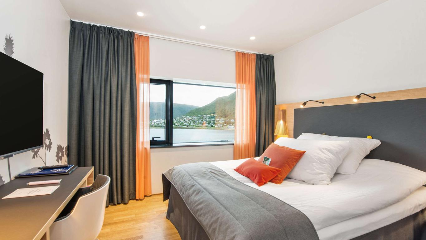 Clarion Hotel The Edge