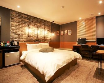 Yaja Hotel Soung-Sin Station - Seúl - Habitación