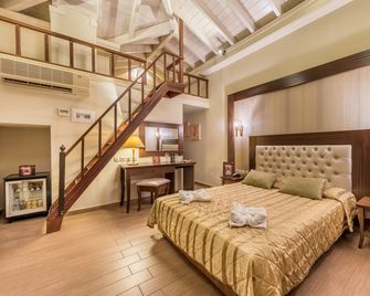 Theofilos Paradise Boutique Hotel - מיטילנה