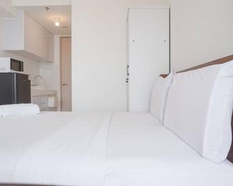 Tranquil Stay Studio with Sea View (No Kitchen) at Tokyo Riverside PIK 2 Apartment By Travelio - Sepatan - Schlafzimmer