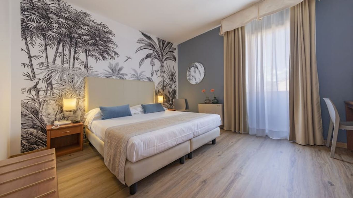 أوتل أل سولي باردولينو