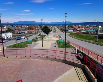 Hostal Alcázar - Puerto Natales - Balcón