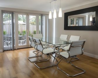 Bower Hinton Cottages & Apartments - Martock - Essbereich