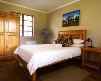 Port St Johns River Lodge - Port Saint Johns - Bedroom