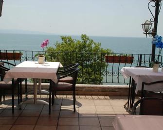Hotel Yagci - Erdek - Balcón