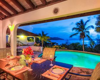 Spectacular views,pristine beach, amazing snorkelling, private tennis/pickleball - Virgin Gorda - Pool