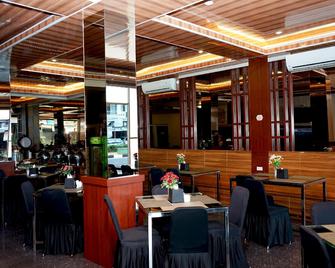 Ren'z Hotel - Pangkal Pinang - Restaurant