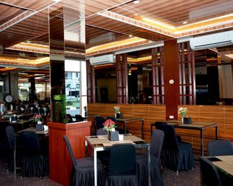 Ren'z Hotel - Pangkal Pinang - Restaurant