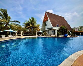 Nemuru Villa Ubud Anyer - Anyar - Pool