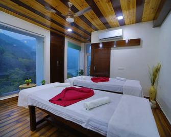 Kamay The Grand Alova - Shivpuri - Bedroom
