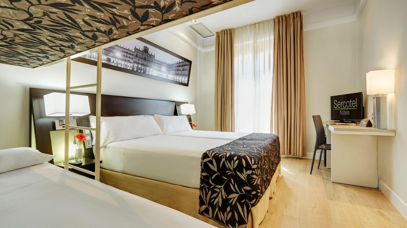 拉斯托雷斯斯考特而酒店