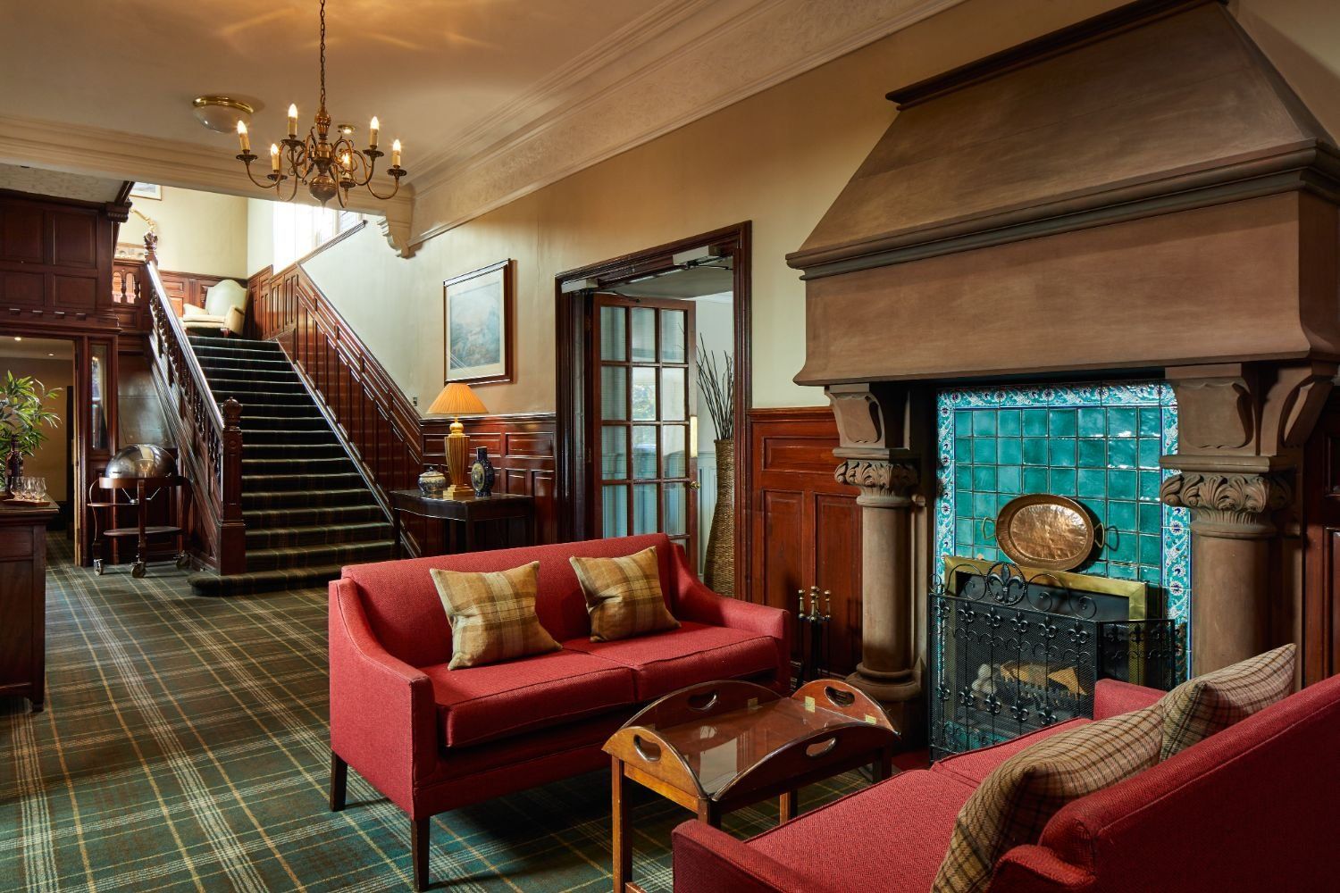 ليوناردو بوتيك هانتينج تاور بيرث