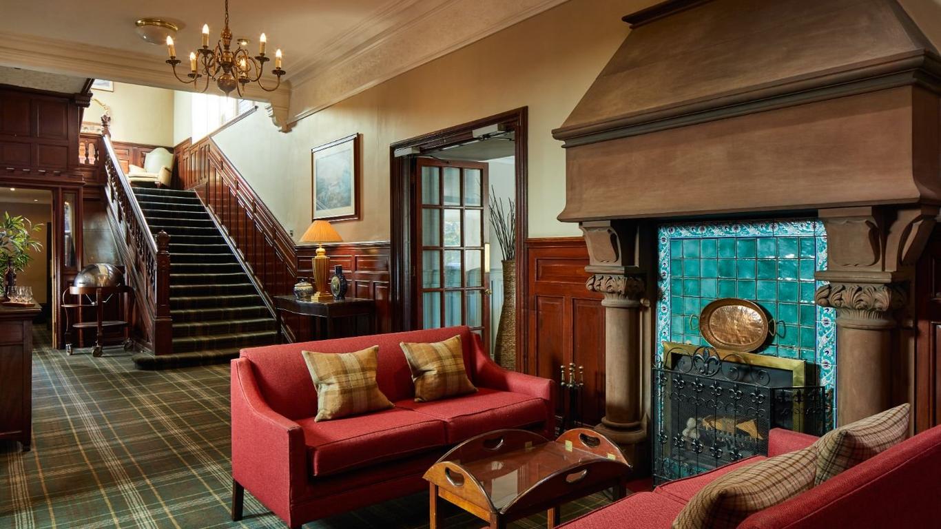 ليوناردو بوتيك هانتينج تاور بيرث