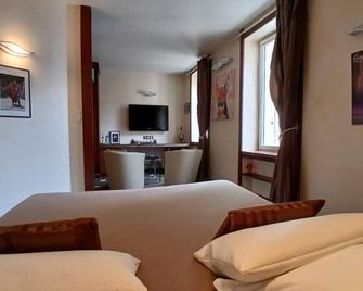 Loft Chic Au Coeur D Orange - Hypercentre - Tout Équipé - Orange - Yatak Odası