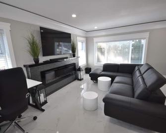 Sunset Views - Vancouver - Sala de estar