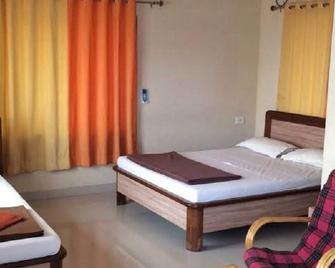 Hotel Pratibha Executive - Osmanabad - Bedroom