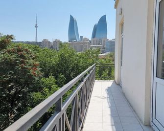 Qiz Qalasi Hotel - Baku - Balcone