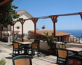 Apartamentos Quinta Mae dos Homens - Funchal - Balcony