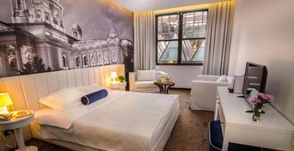 Hotel Passport - Belgrade - Bedroom