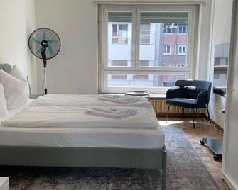Practical Studio nearby Lake - Cross 6 - Zurich - Bedroom