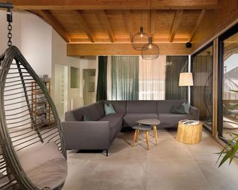 Der Dolomitenhof - Lienz - Sala de estar