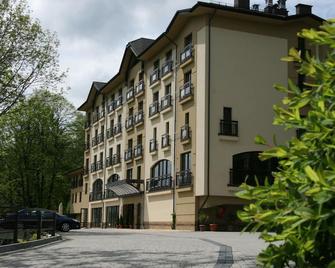 Hotel Elbrus Spa & Wellness - Szczyrk - Building